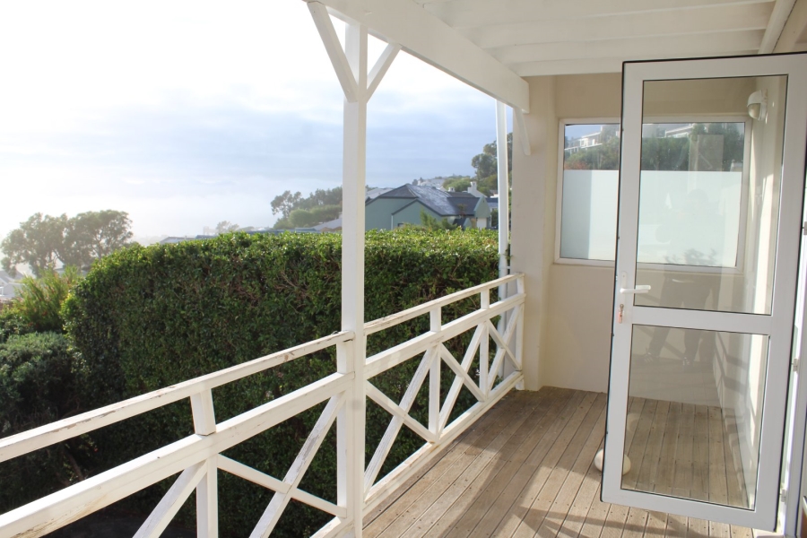 4 Bedroom Property for Sale in Simons Kloof Western Cape